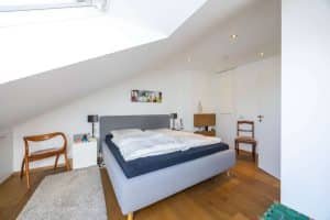 Schlafzimmer DG