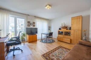 Schlafzimmer 1