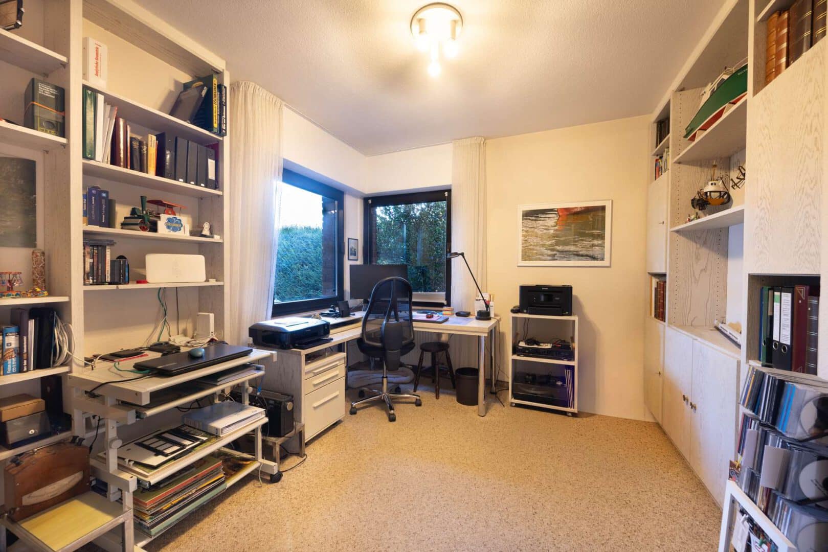 Arbeitszimmer- EG