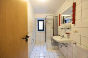 Badezimmer Einlieger