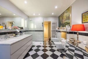 Badezimmer 1