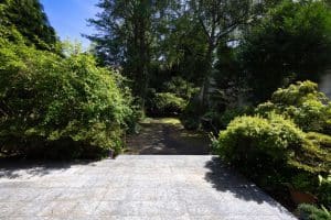 Garten Front